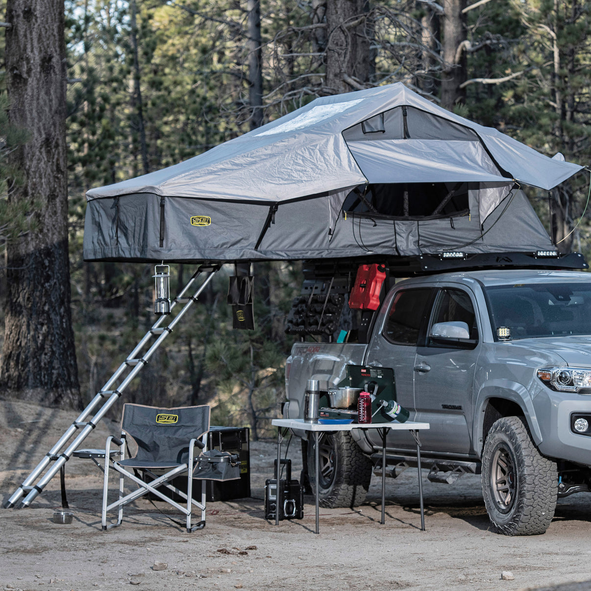 Smittybilt Gen2 Overlander XL Rooftop Tent in gray, hero product view