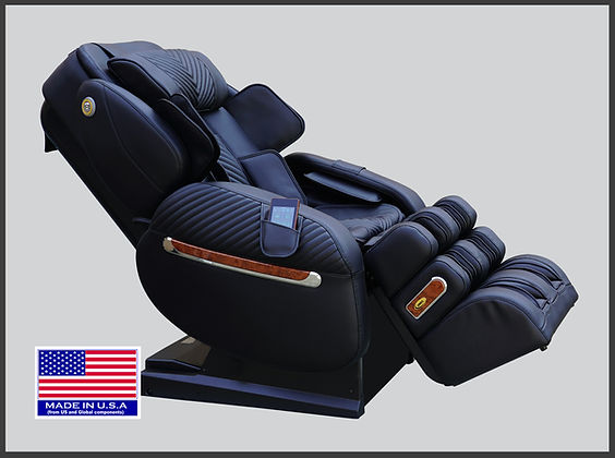 Luraco i9 Max PLUS Special Edition Medical Massage Chair - hero view