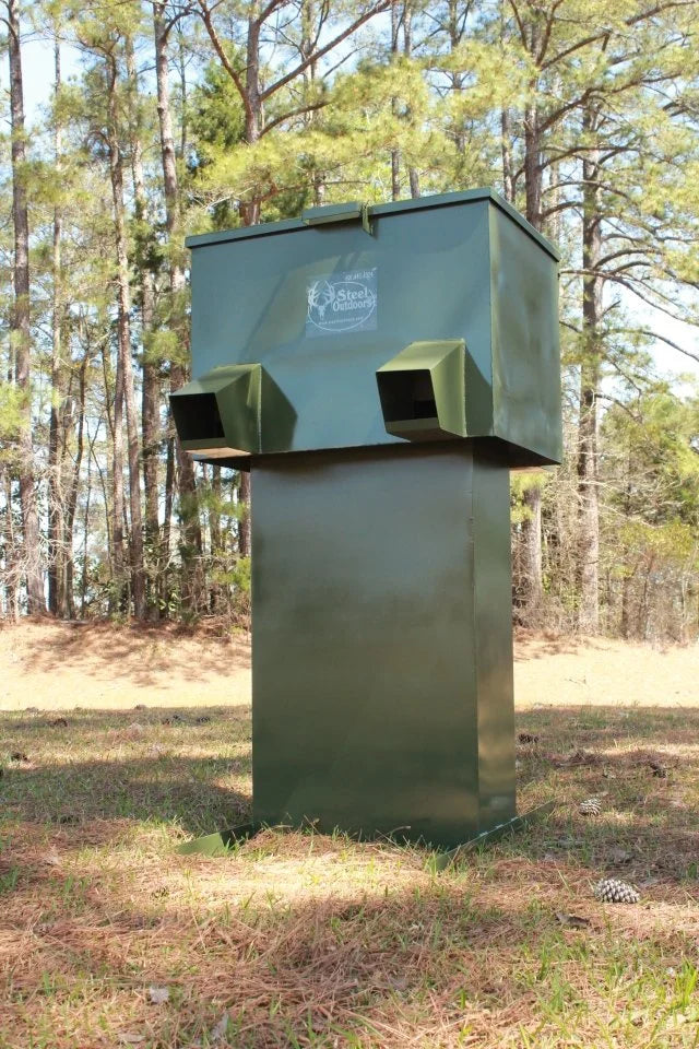 Steel Outdoors 340 LB 4-Chute Gravity Feeder – Omaha Sports & Games