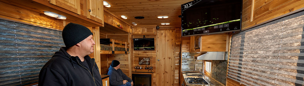 Garmin ECHOMAP Ultra 2 Ice House System with LiveScope Plus - full product view