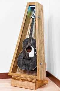 ClimaStand Triangle Humidor with Base - Black Limba