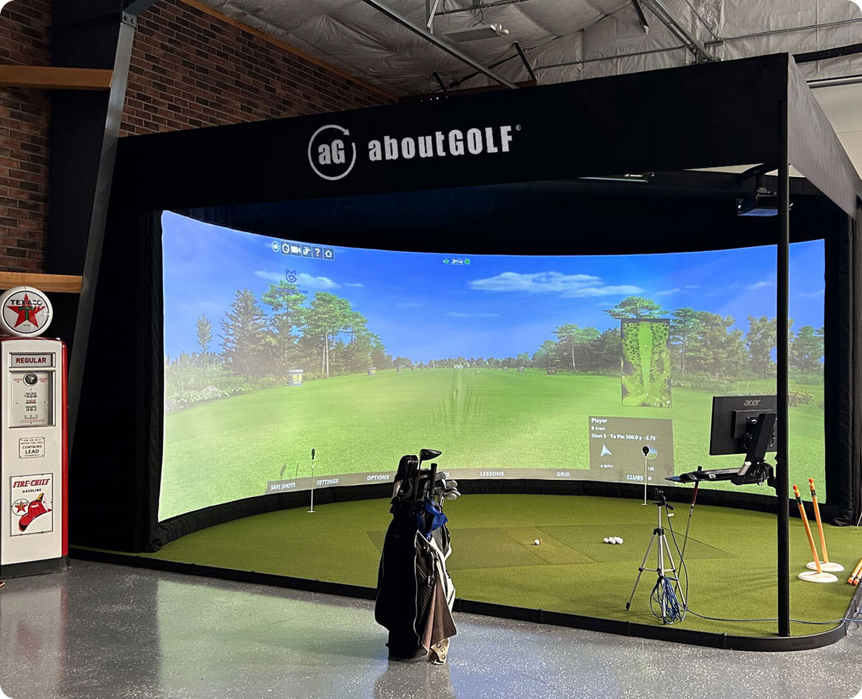 aG Curve golf simulator enclosure curved screen interior view