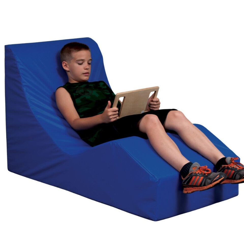 TFH Vibroacoustic Relaxer Chair with Bluetooth amplifier - front view