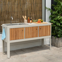 Portals Light Outdoor Kitchen by LifestyleGarden