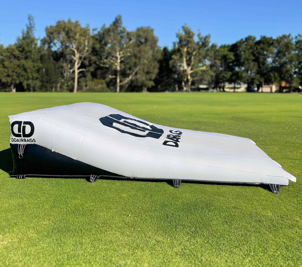 DD Airbags Junior NextStep Airbag Landing 3.5 foot hero shot