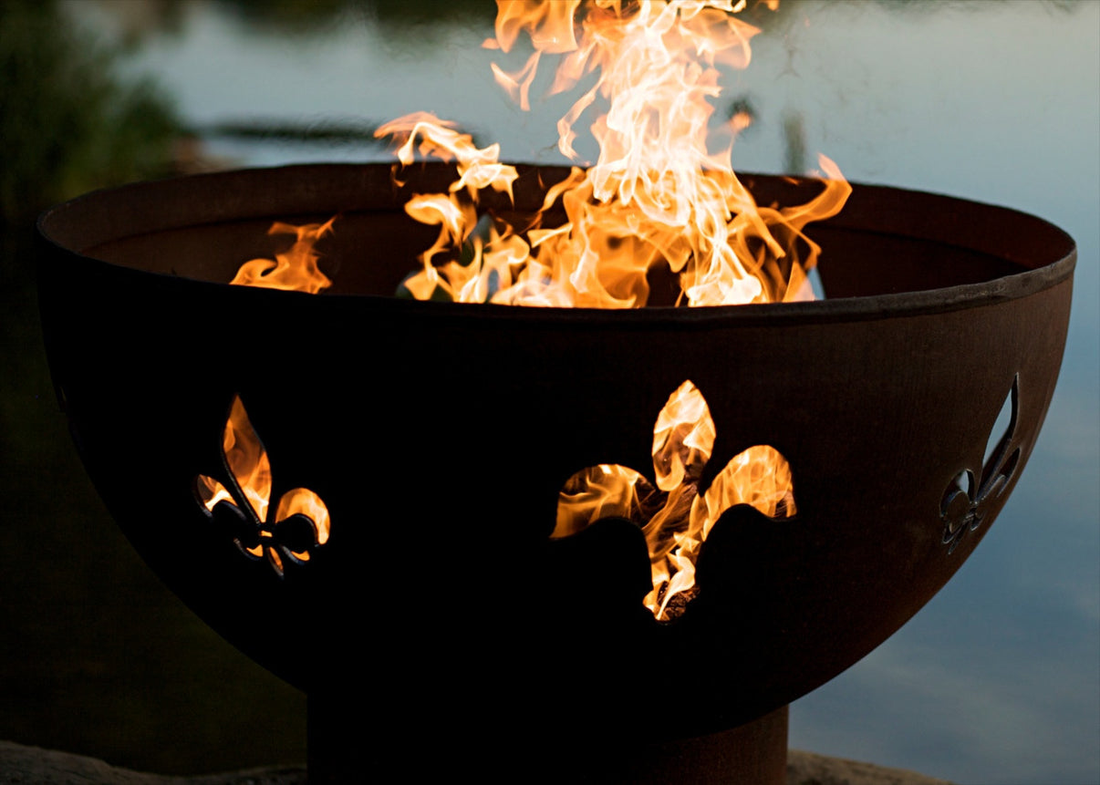 Fire Pit Art Fleur de Lis 36-inch steel fire pit with Iron Oxide Patina finish - front view