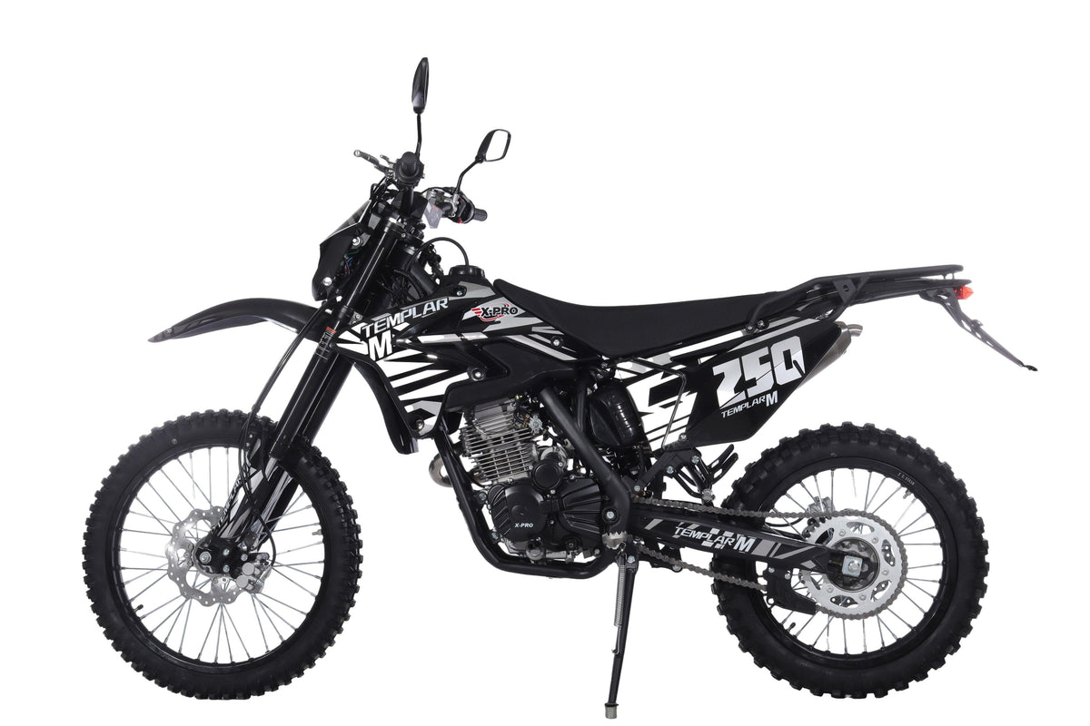 XPro Templar M 250cc Dirt Bike closeup of engine and frame