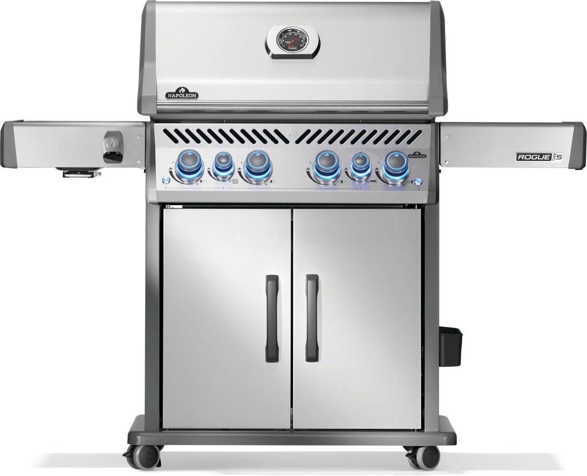 Napoleon Rogue PRO-S 525 RSIB stainless steel gas grill - front view