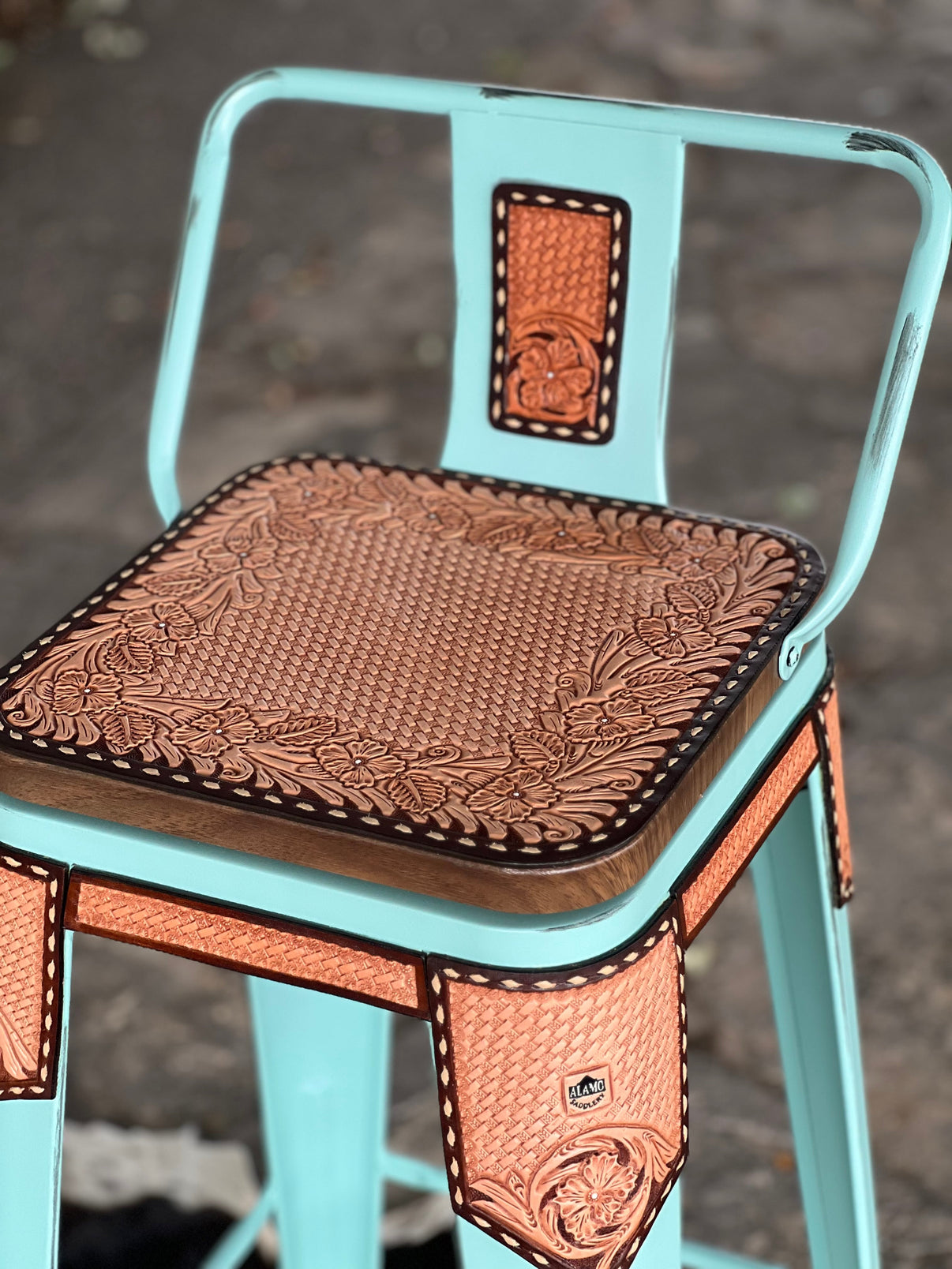 Alamo Saddlery Cinnamon Swivel Barstools with Short Back - hero product view