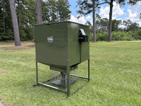 Steel Outdoors 2000 LB Capacity Tank Automatic Spin Feeder